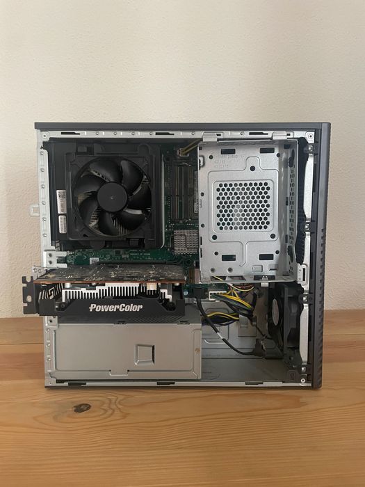 PC Huawei MateStation S