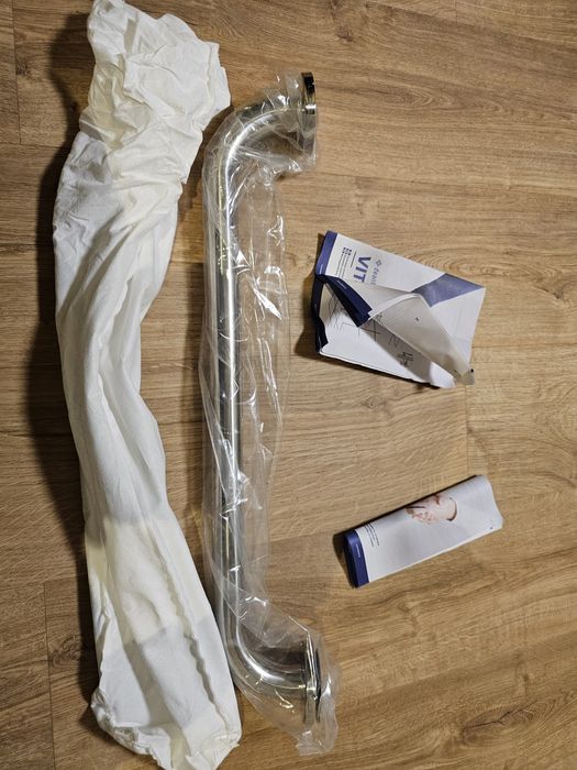 Uchwyt ścienny Vital 60cm srebrny nowy