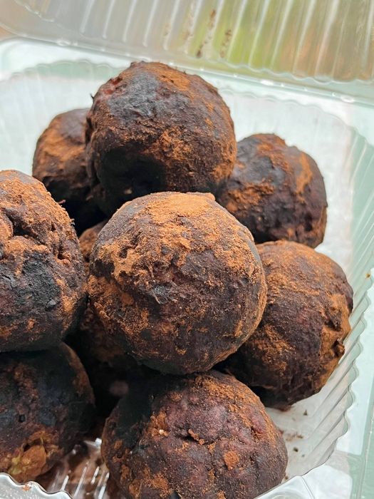 Конфеты (шарики) из фиников: натуральные ингредиенты, высокое качество