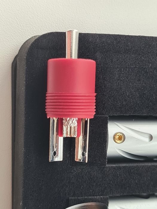 Viborg VR105S розьєми RCA