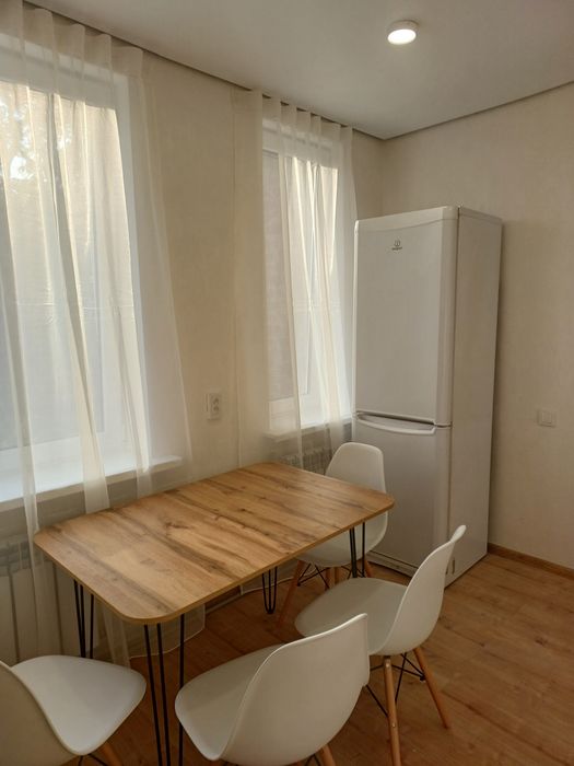 Продаж 2х.кімн.кв.Центр Сталінка 37000$