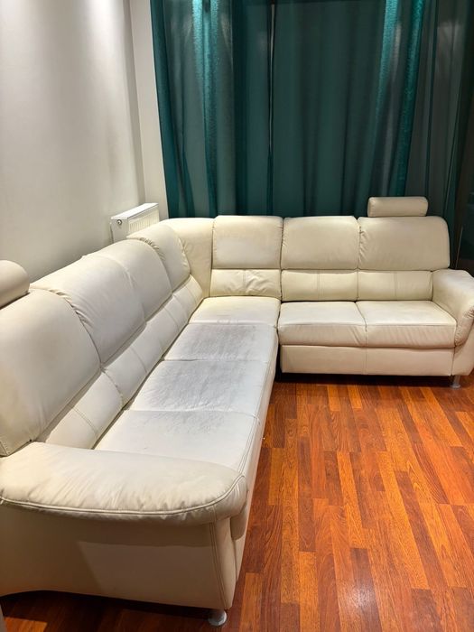 Sofa narożna ze skóry