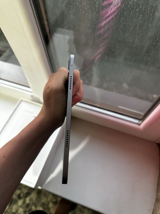 Продам IPad Pro 11 m2 256gb