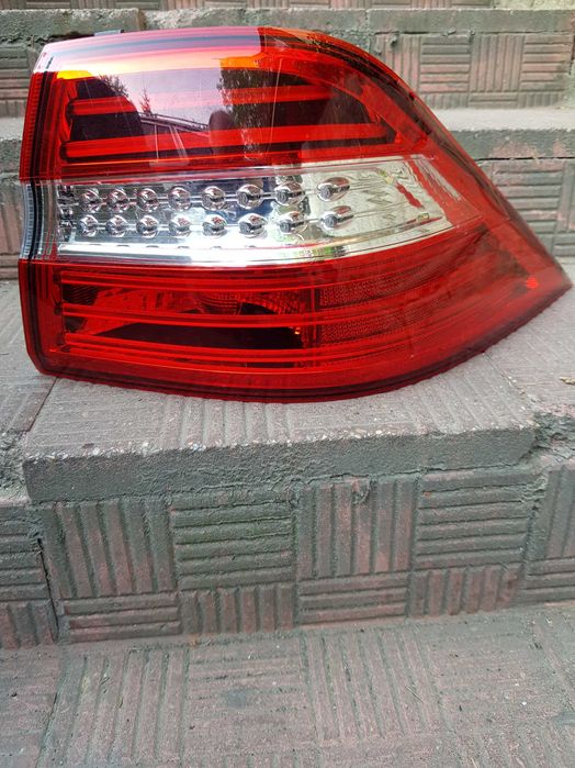 Tylna prawa lampa Mercedes ML 166