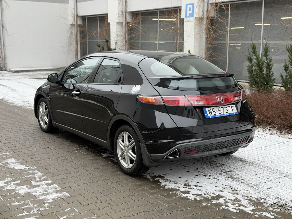 Honda Civic UFO idealny stan