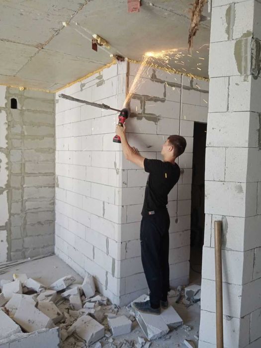 ДЕМОНТАЖ квартир, строений вручную и техникой, ВЫВОЗ МУСОРА