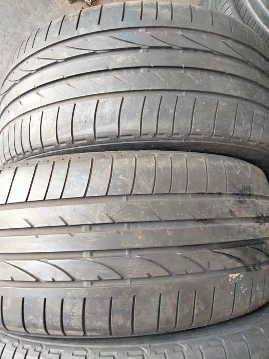 255 40 R20 Bridgestone
