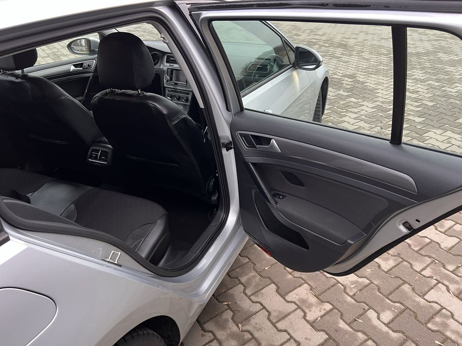 Volkswagen  Golf 7, 2014 рік
