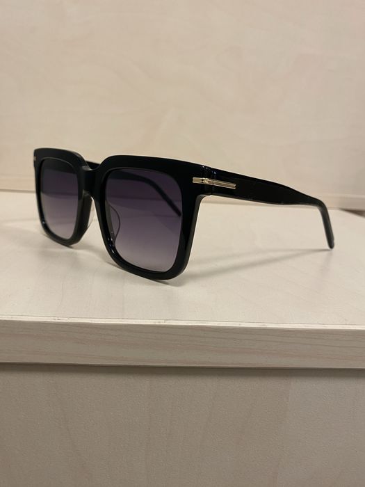 Czarne nowe okulary przeciwsłoneczne