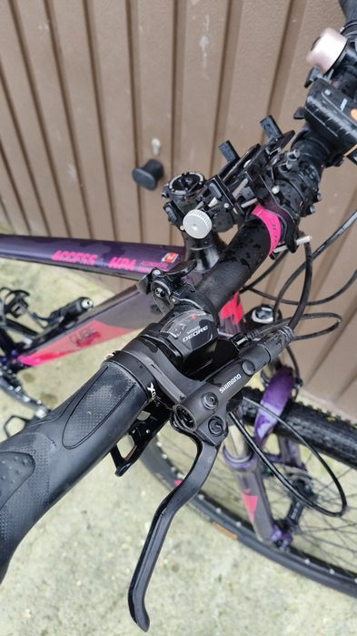 Rower damski Cube Access Hpa.  29cali