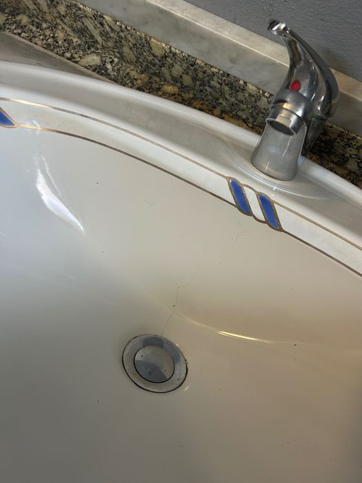 Lavatório em mármore casa de banho