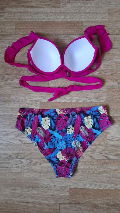 Шикарний купальник, новий, розмір L, XL