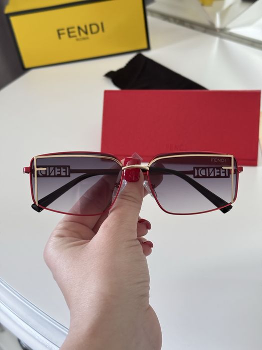 Красные черные солнцезащитные очки люкс бренд полный комплект