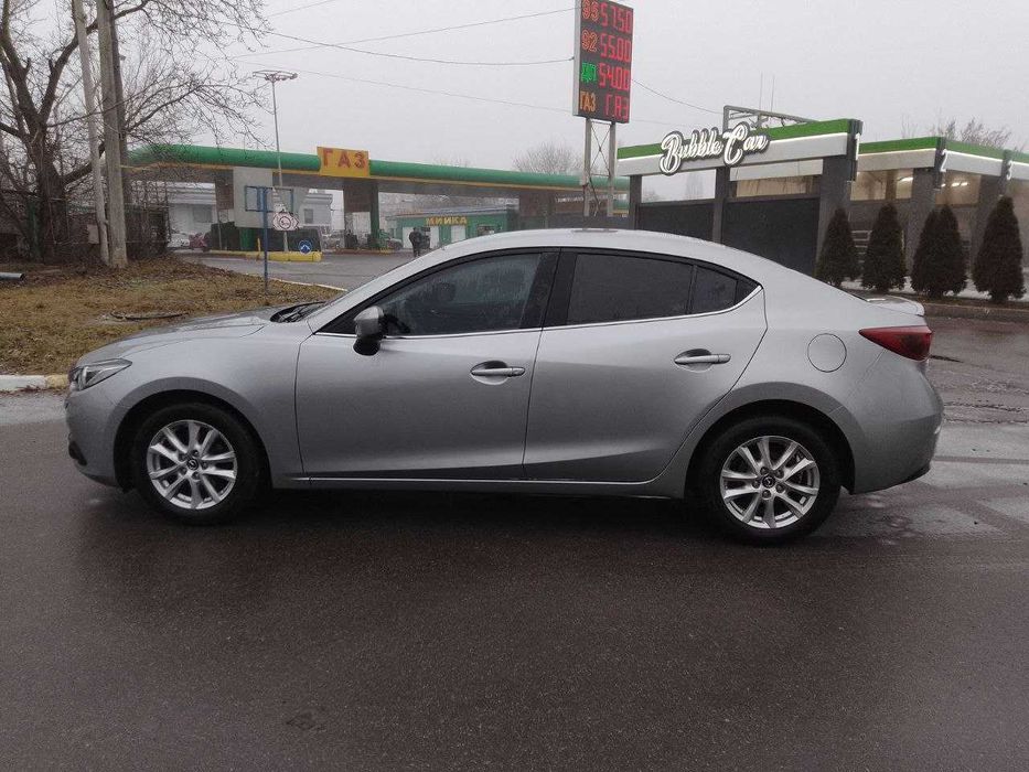 Продам Mazda 3 2016