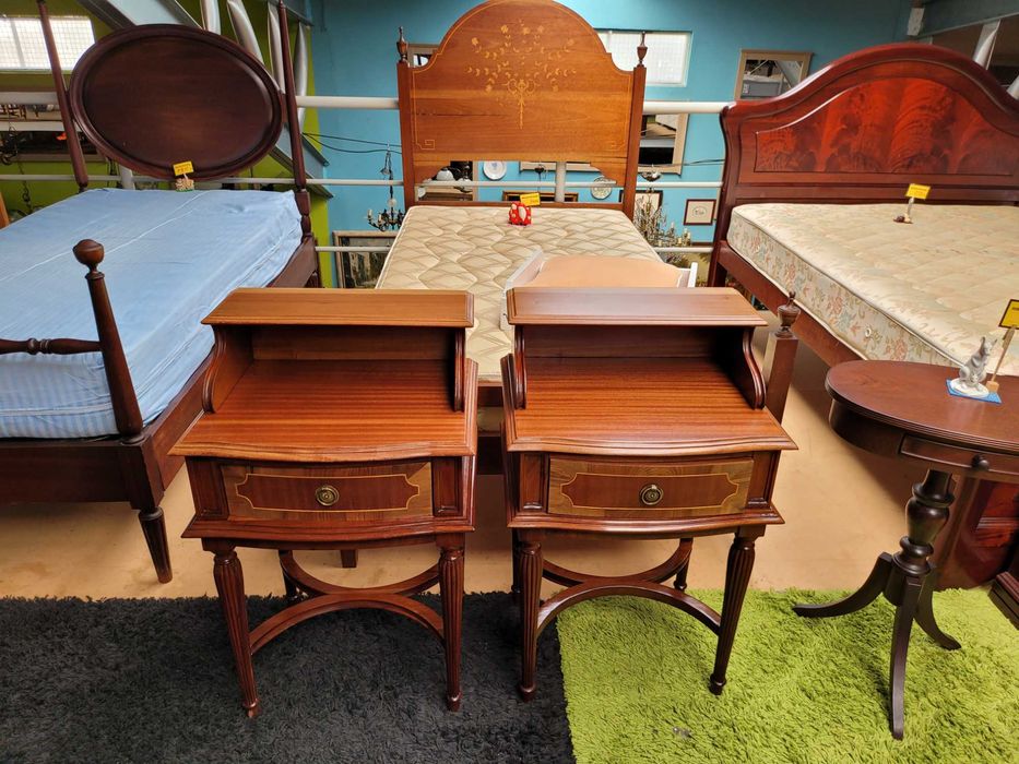 Vintage Nightstands – Unit Price – Restored64550171998338120