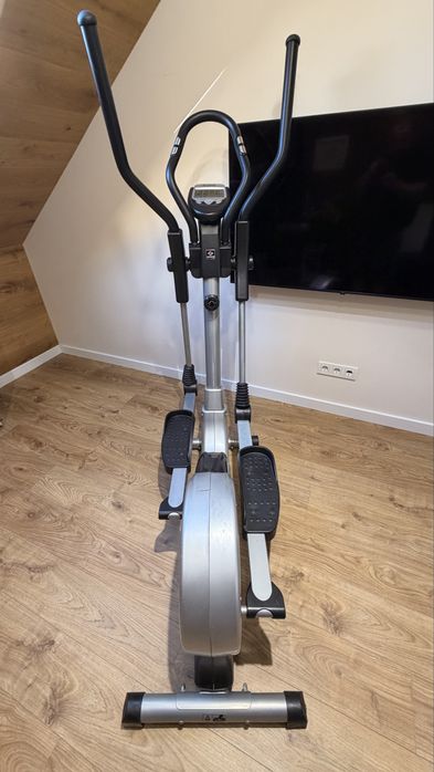 Еліптичний тренажер орбітрек GRAND Cross Trainer