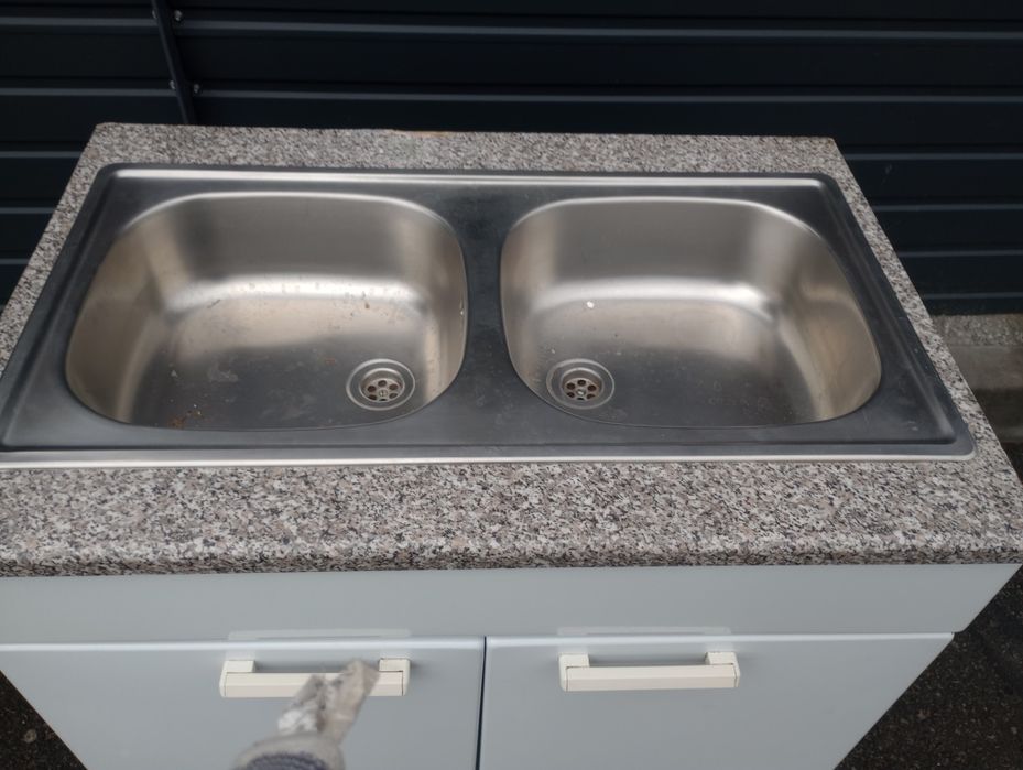 Zlewozmywak z metalową szafką Okazja