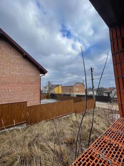Продаж незавершеного будинку у с Сороки Львівські