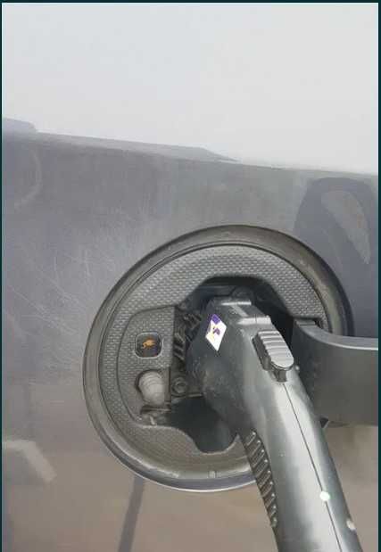 Тoyota Prius Plugin  hybrid 5л/100км $11,1