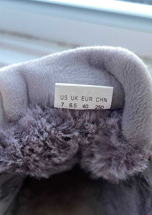 Зимові утеплені кросівки Xtep