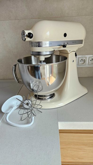 KitchenAid Artisan 4,8L 300W 5KSM125EAC kremowy robot kuchenny NOWY