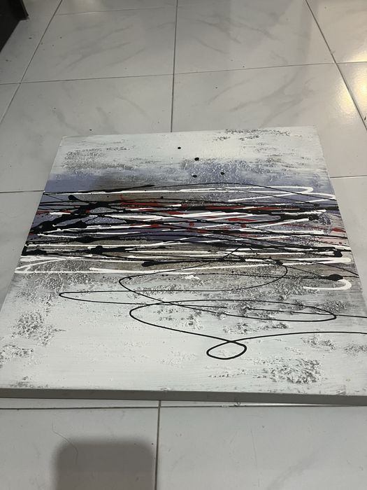 2 canvases with embossed design64332168653059121