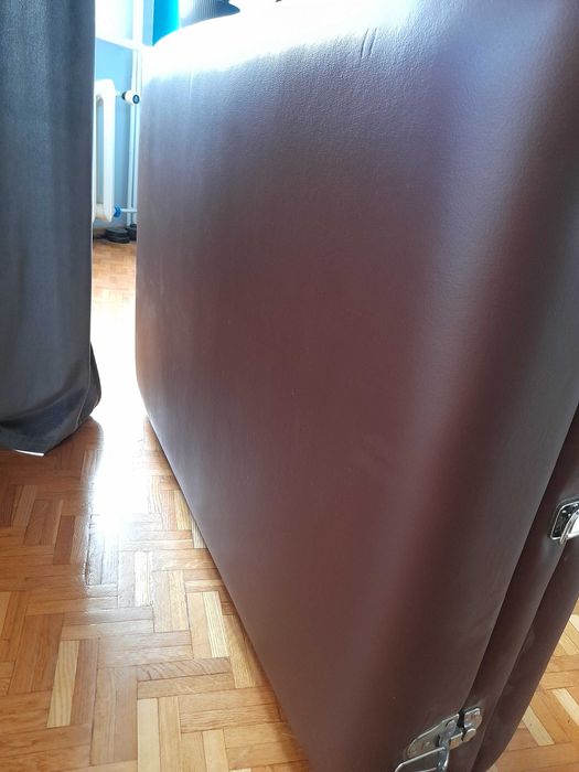 Stół do profesjonalneg masażu
