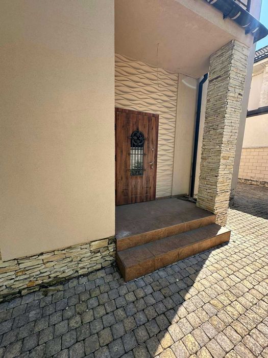 Продажа ДОМА в Совиньоне, под отделку