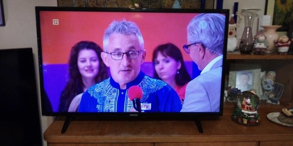 Telewizor samsung 40 cali FHD 3D w bardzo dobrym stanie