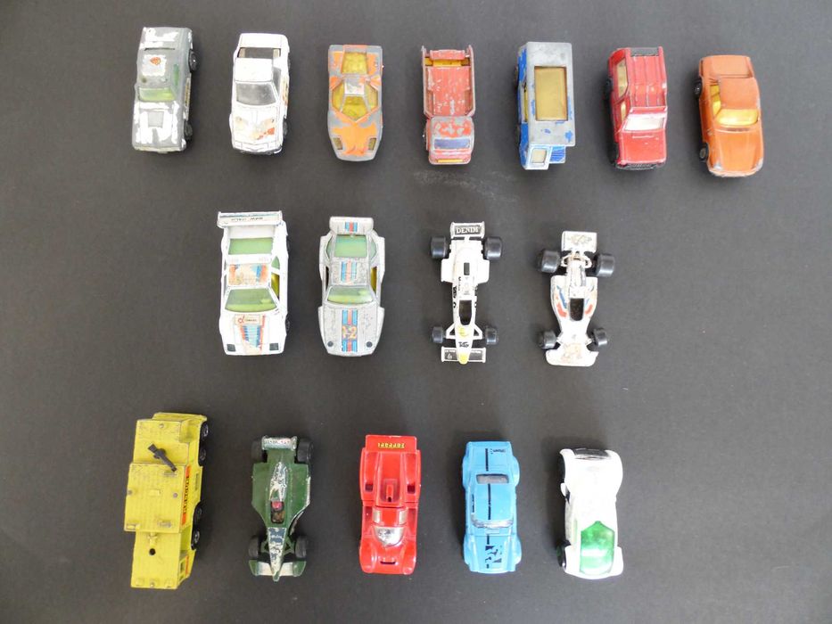 Miniaturas Hot Wheels, Polistil, Corgi Juniors
