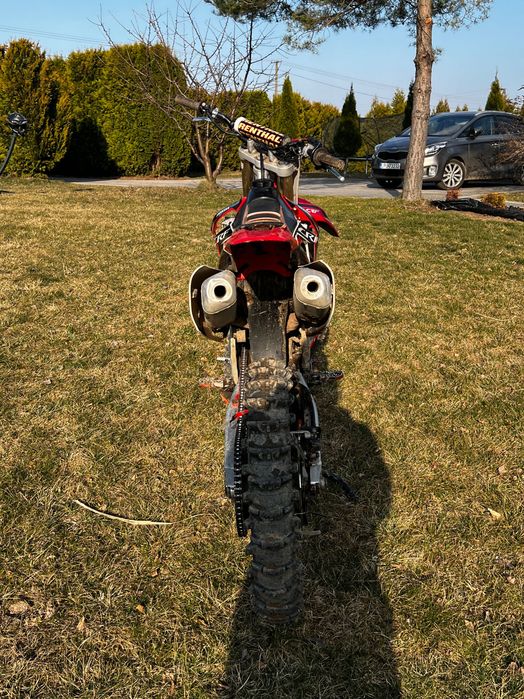 Cross Honda crf