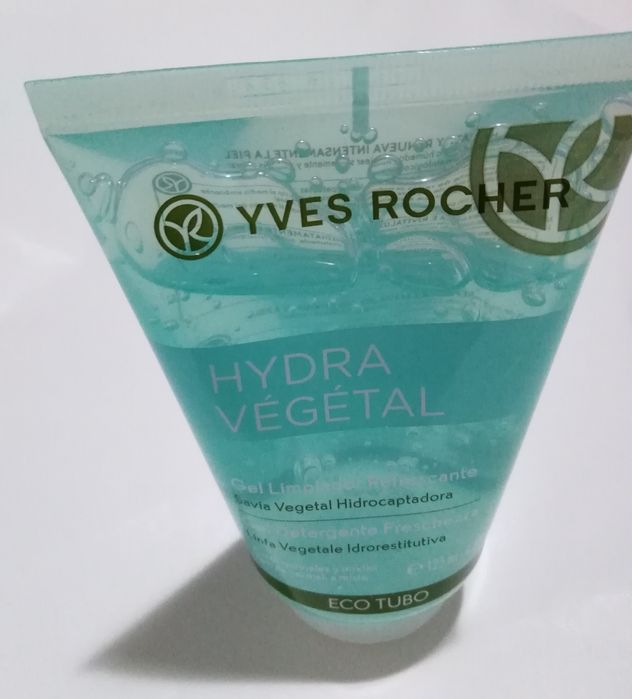 SALDOS - Conjunto tratamento e hidratação rosto Yves Rocher