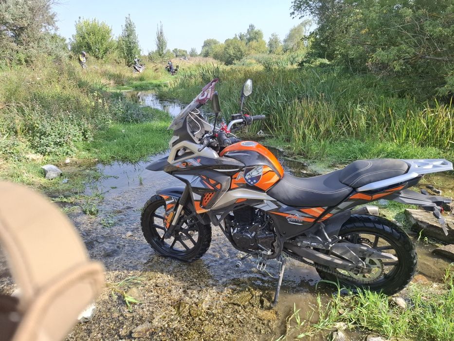 Продам  хороший мот