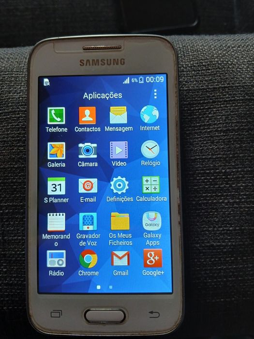 Telemóveis Samsung e Blackberry