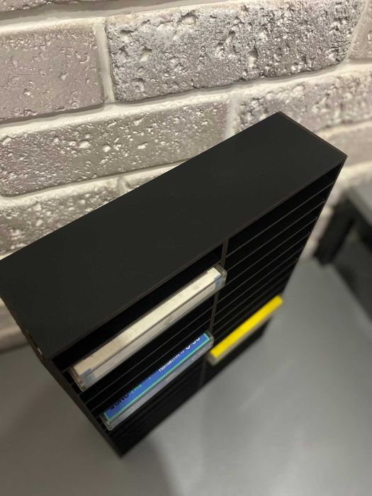 Полка для аудиокассет №30