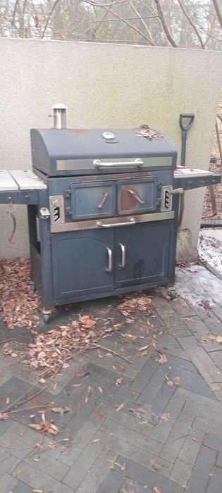 Sprzedam gril węglowy