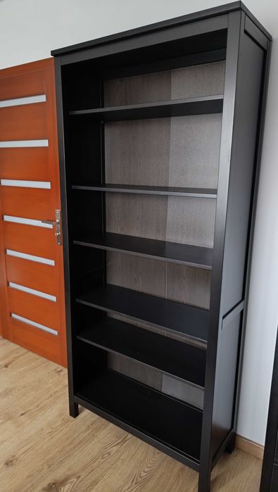 Regał Hemnes Ikea, czarny brąz, 6 półek