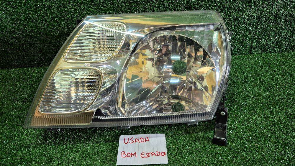 »TOYOTA Hiace Minibus (H100,H200) 08.95-12.12 - Ótica/Farol frente esquerda usada em bom estado DEPO 212-11N5L-LD-EM