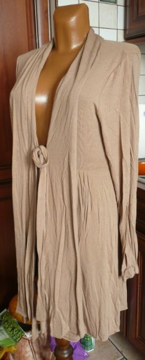 beżowy sweter wiązany płaszczyk dzianinowy 44 46