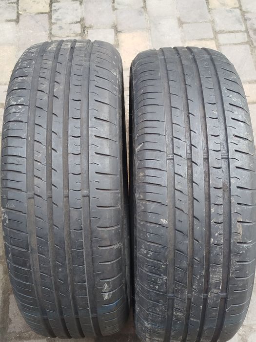 Літні шини 215/6016 стан нових