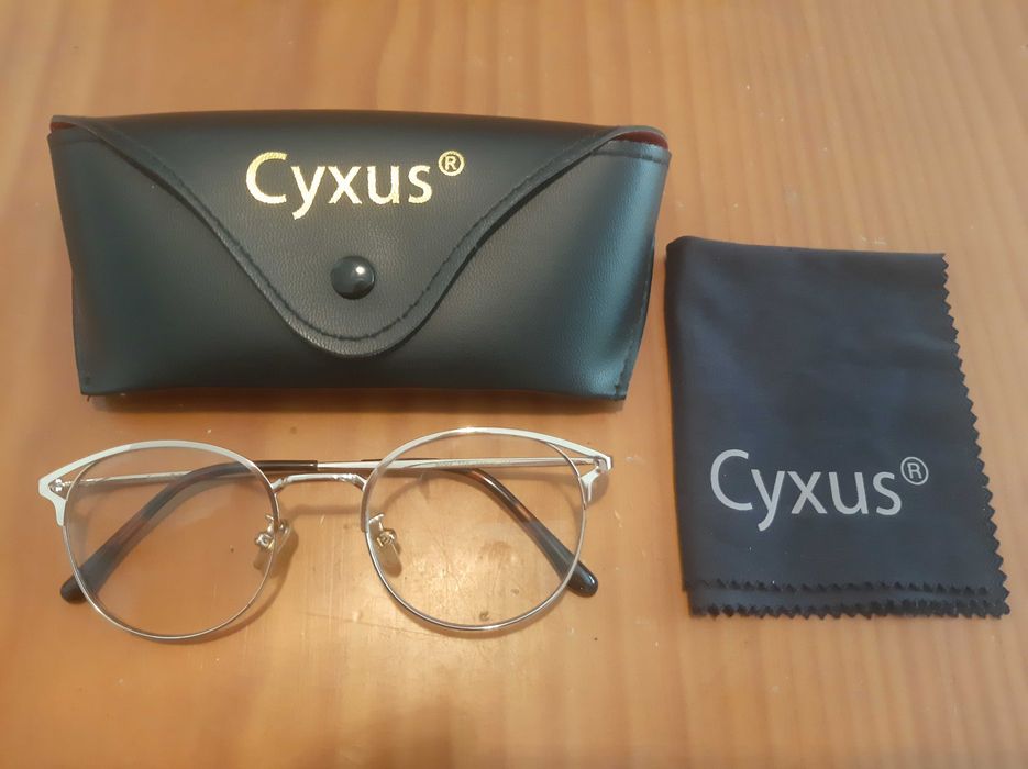 Óculos não graduados Cyxus (com filtro de luz azul)