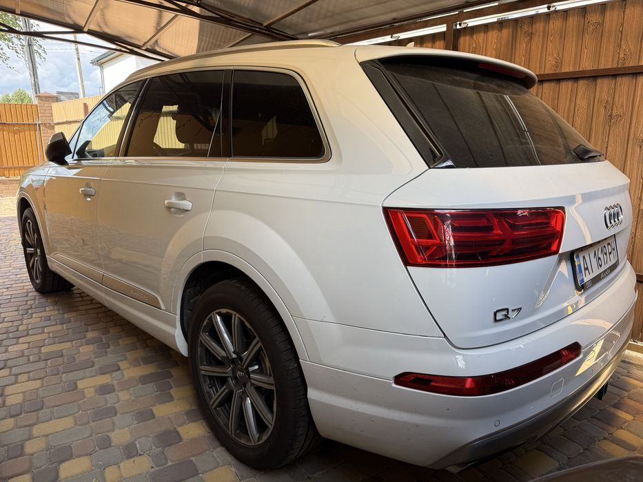 Audi Q7 2019 VIN WA1LABF72KD034604 фото оголошення 2 з 19