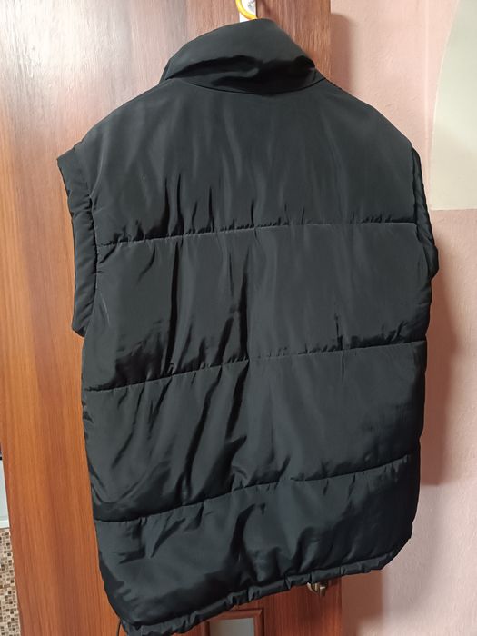 Жилетка б/в розмір S H&M