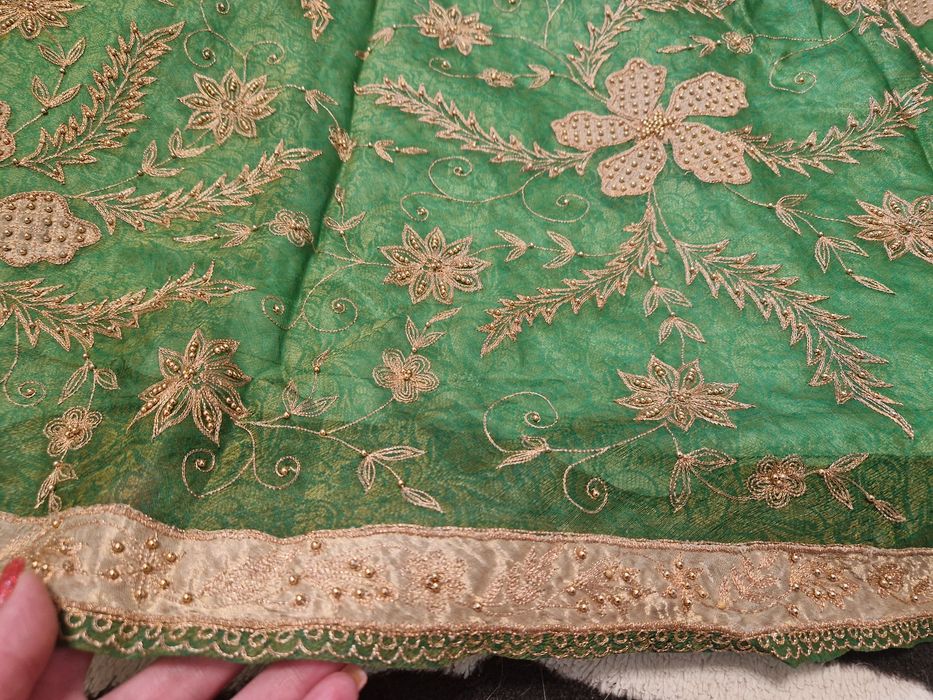 Вишита спідниця сценічна