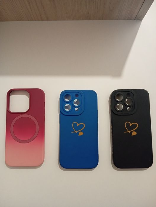 Capinha de iPhone 14 pro do modelo pequeno