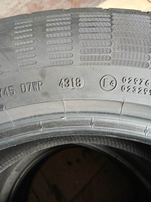 Opony letnie Continental 235/60/18