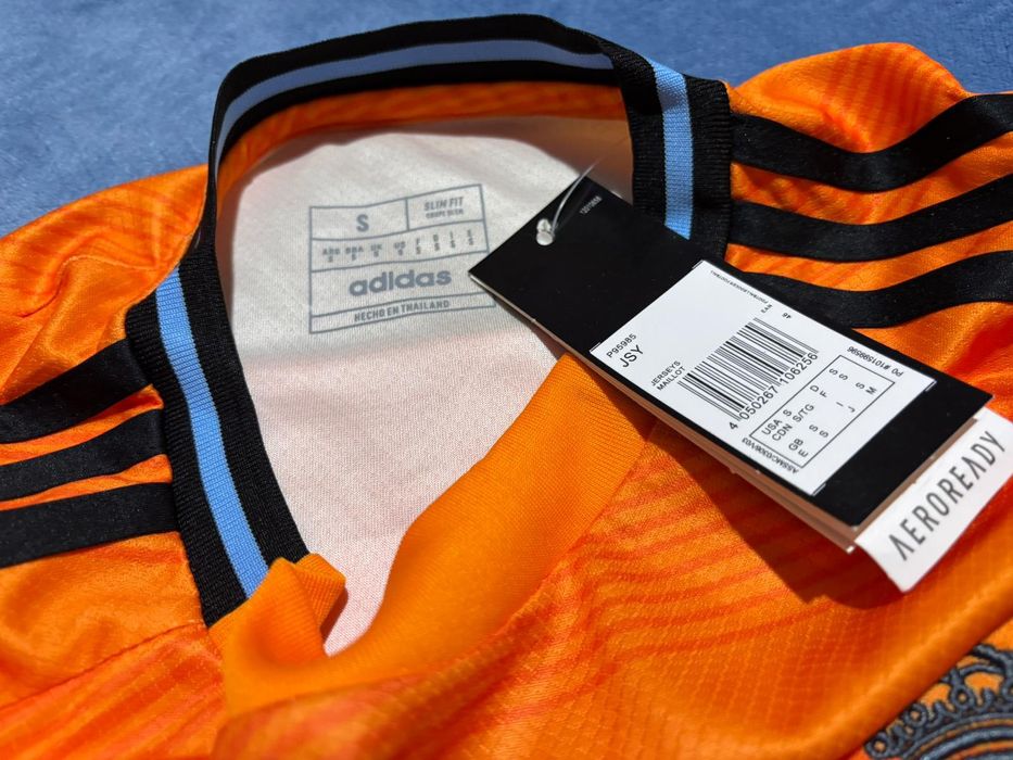Camisola Real Madrid Laranja