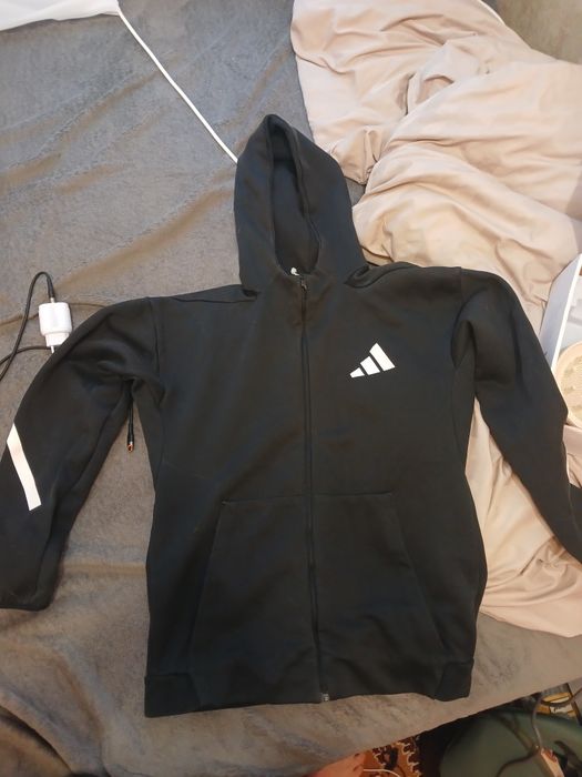 Продам adidas Z.N.E.