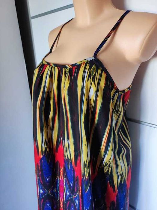 Boohoo r 34 sukienka z krótszym przodem