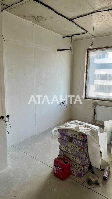 В продаже 2-х комн. квартира с начатым ремонтом в сданном на Таирова!